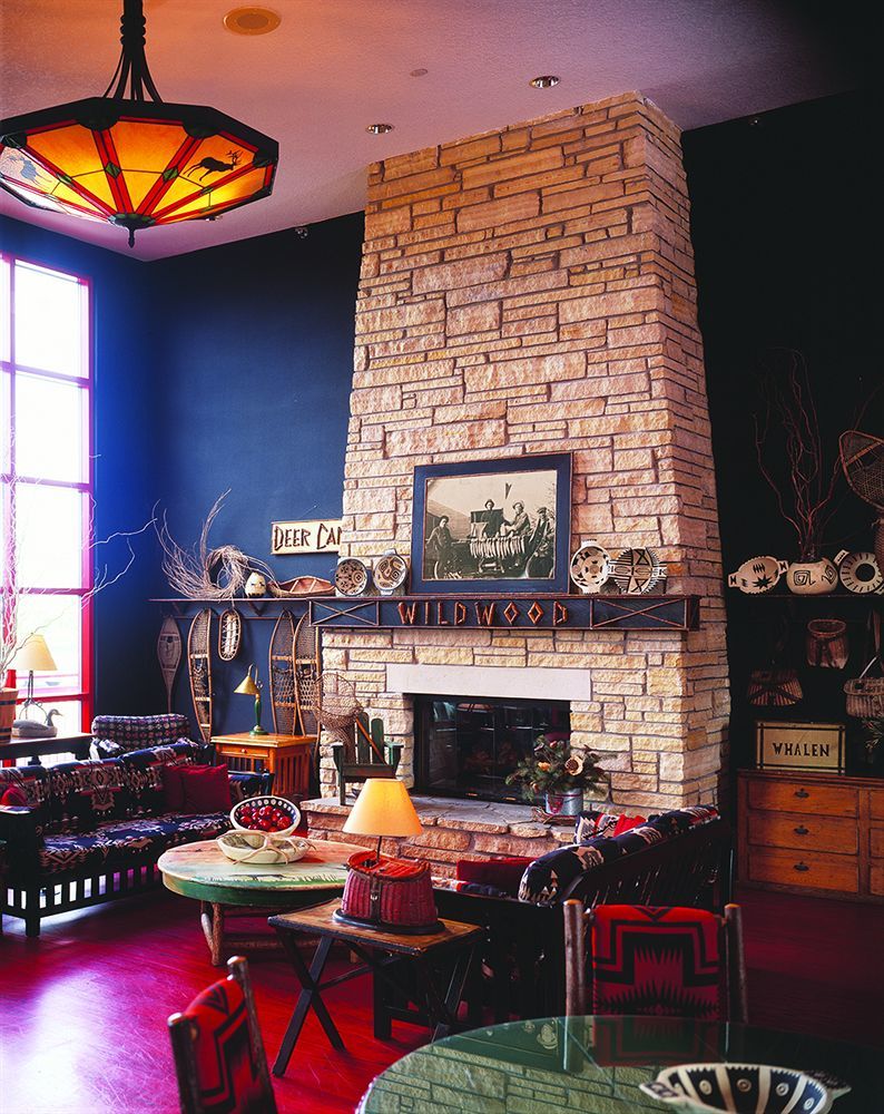 Wildwood Lodge & Suites Clive Interior foto